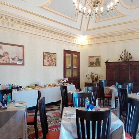 Palazzo Diamante Hotel Calascio Екстериор снимка