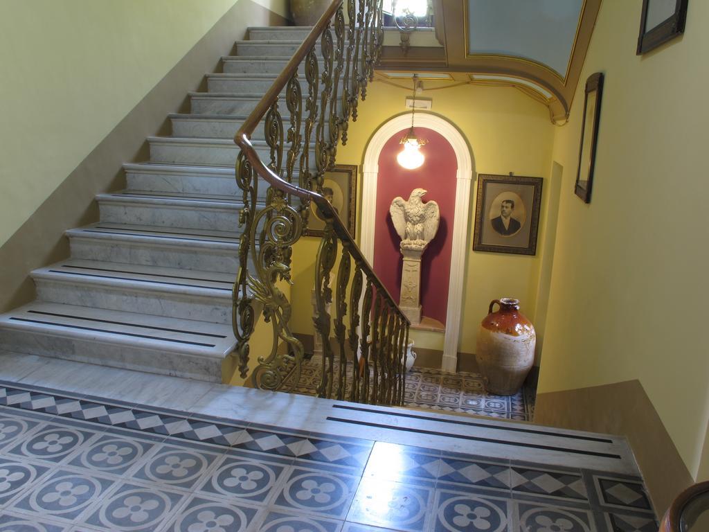 Palazzo Diamante Hotel Calascio Екстериор снимка