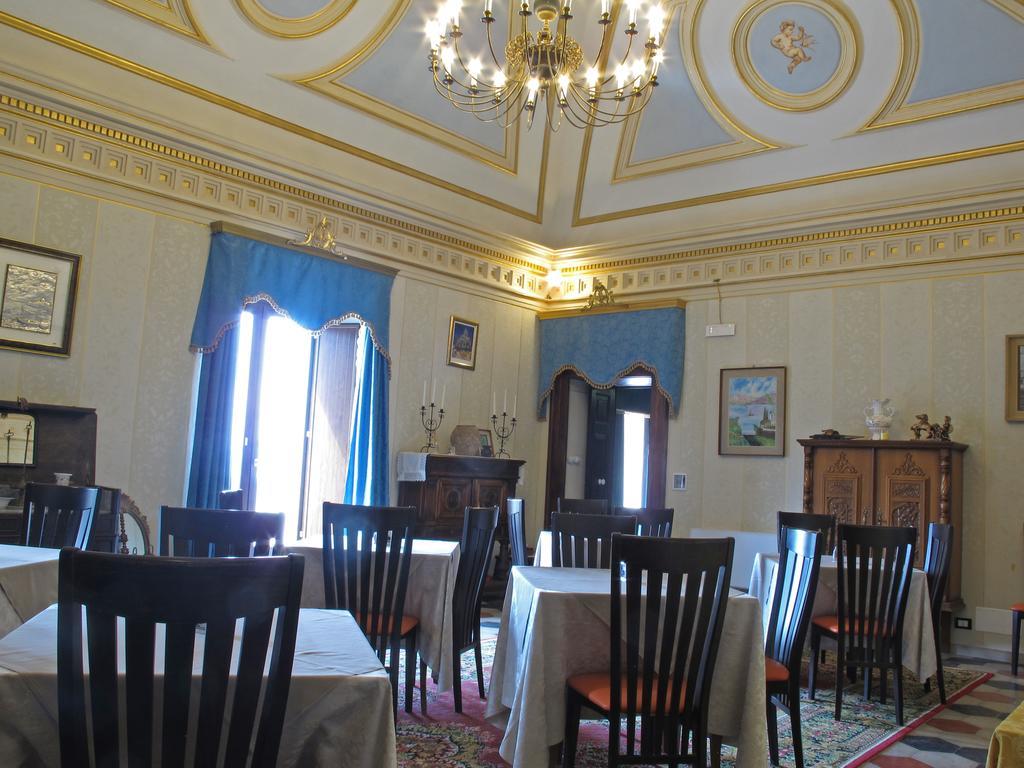 Palazzo Diamante Hotel Calascio Екстериор снимка