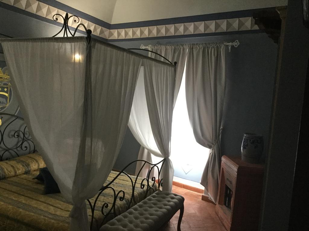 Palazzo Diamante Hotel Calascio Екстериор снимка