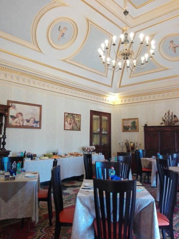 Palazzo Diamante Hotel Calascio Екстериор снимка